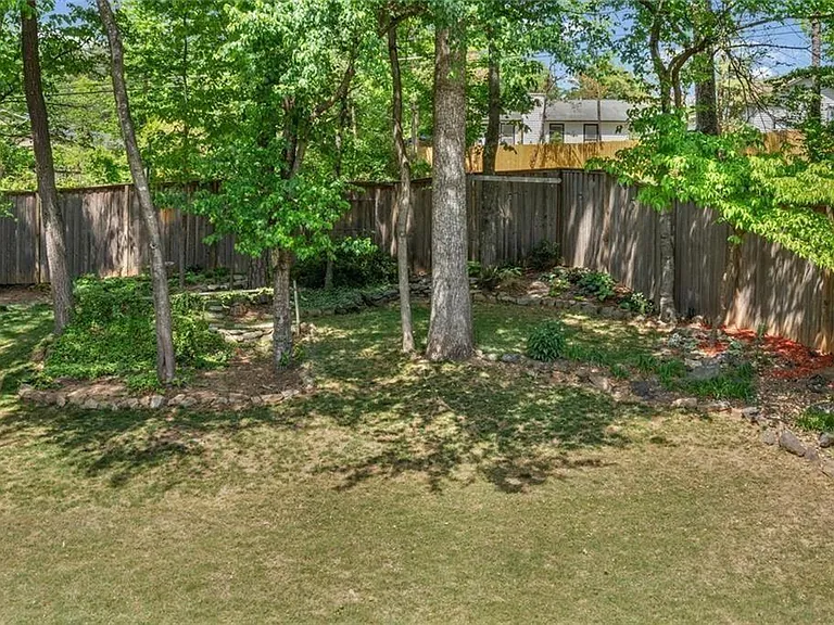 4240 Sugar Mill Dr — Photo 29