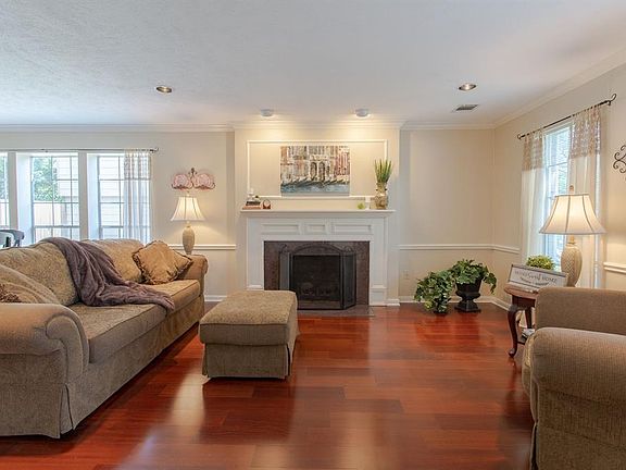 5th image of 19703 Bambiwoods Ct