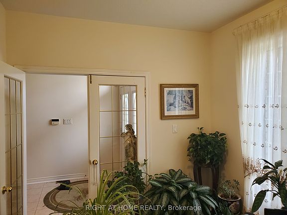 5th image of 101 Townwood Dr