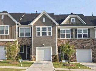 826 Bristol Bridge Dr, Cary, NC 27519