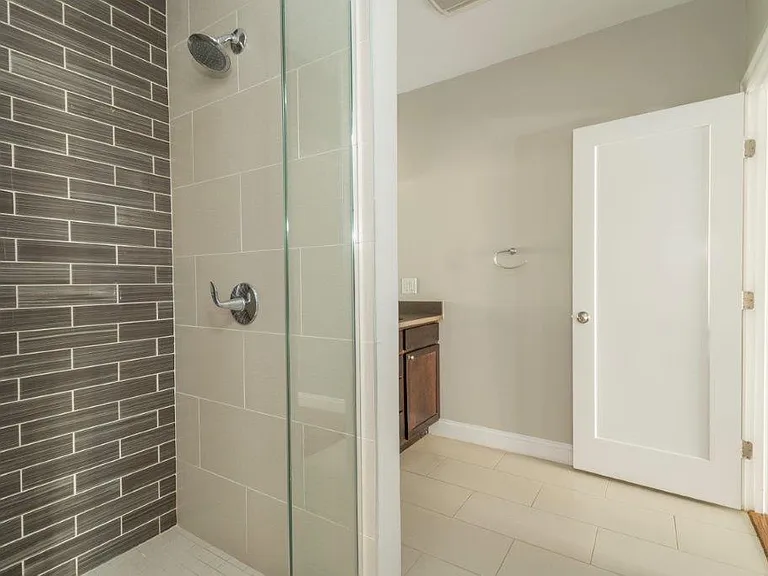 339 D St #5D — Photo 7