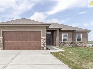 716 Salem Rd, Lawson, MO 64062