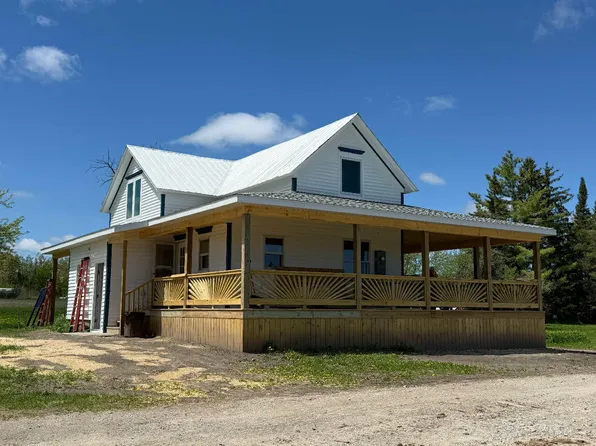 7551 Nicholson Hill Rd, Hubbard Lake, MI 49747