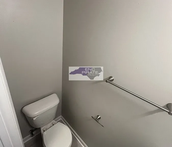 716 Verdant Dr #1 — Photo 5