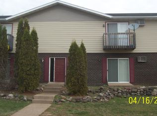 2304 Sunset Dr APT 5, Eau Claire, WI 54703