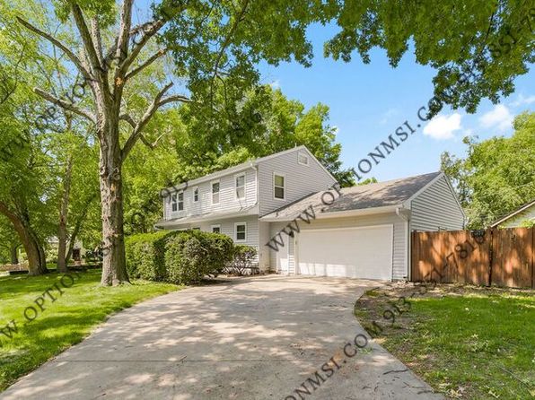 6820 Wornall Rd
