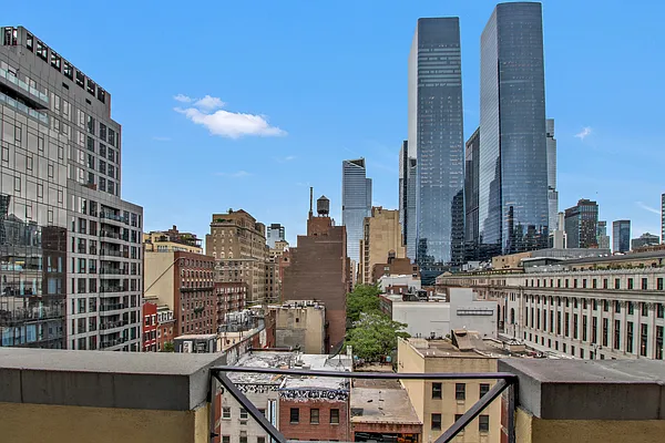 Rented by Compass | media 10