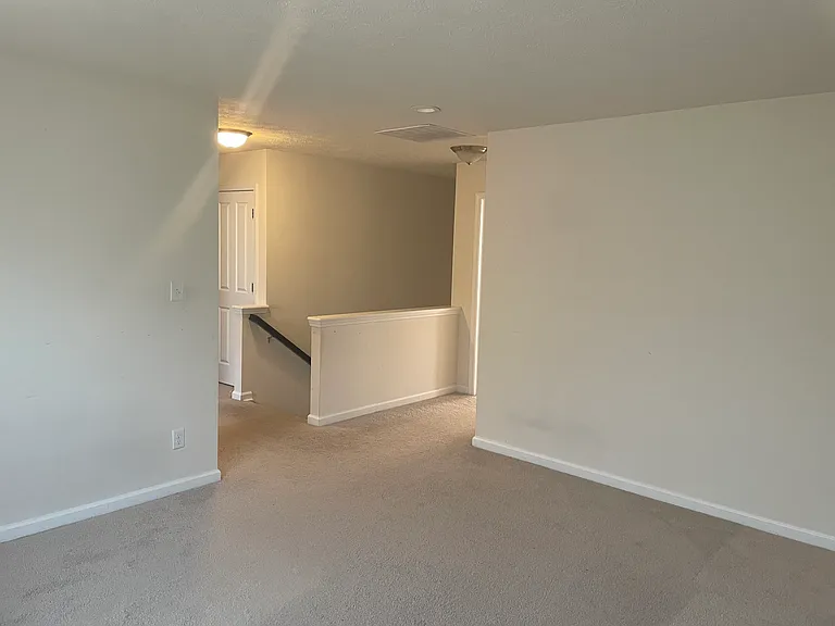 10056 Gallop Ln — Photo 24