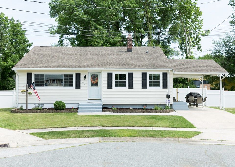 1st image of 67 E Stephen Dr