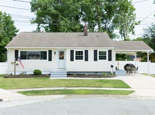67 E Stephen Dr, Newark, DE 19713