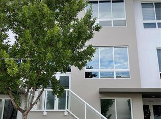 6650-6550 NW 104th Path, Miami, FL 33178