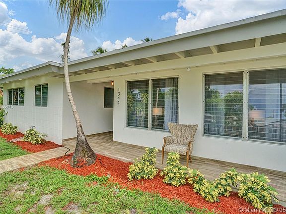 2nd image of 1344 NW 9th Ave #1