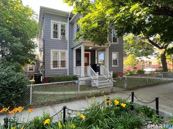 215 Dwight Street, New Haven, CT 06511