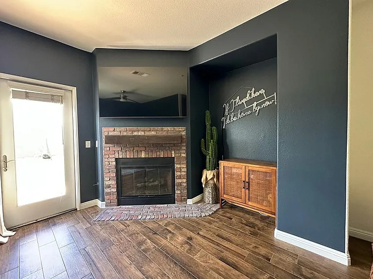 15423 Park Point Ave #106 — Photo 15