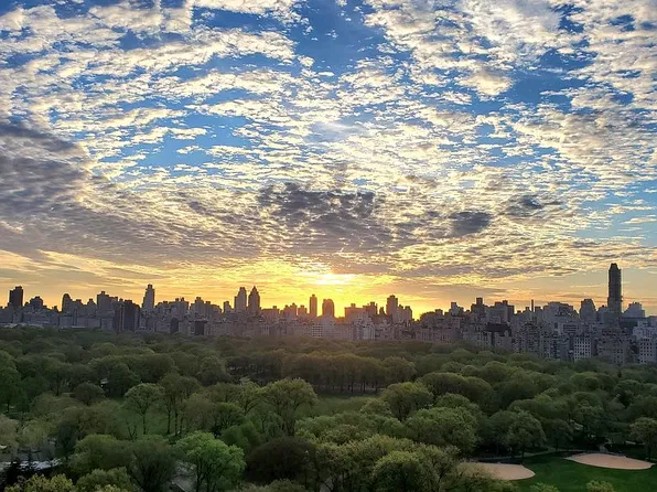 25 Central Park W APT 21Q, New York, NY 10023