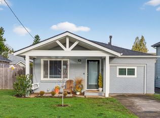 6047 SE Rhone St, Portland, OR 97206