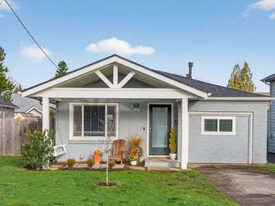 6047 SE Rhone St, Portland, OR, 97206