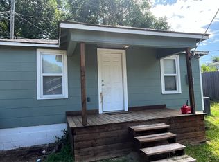 209.5 Walnut Ave, Sand Springs, OK 74063