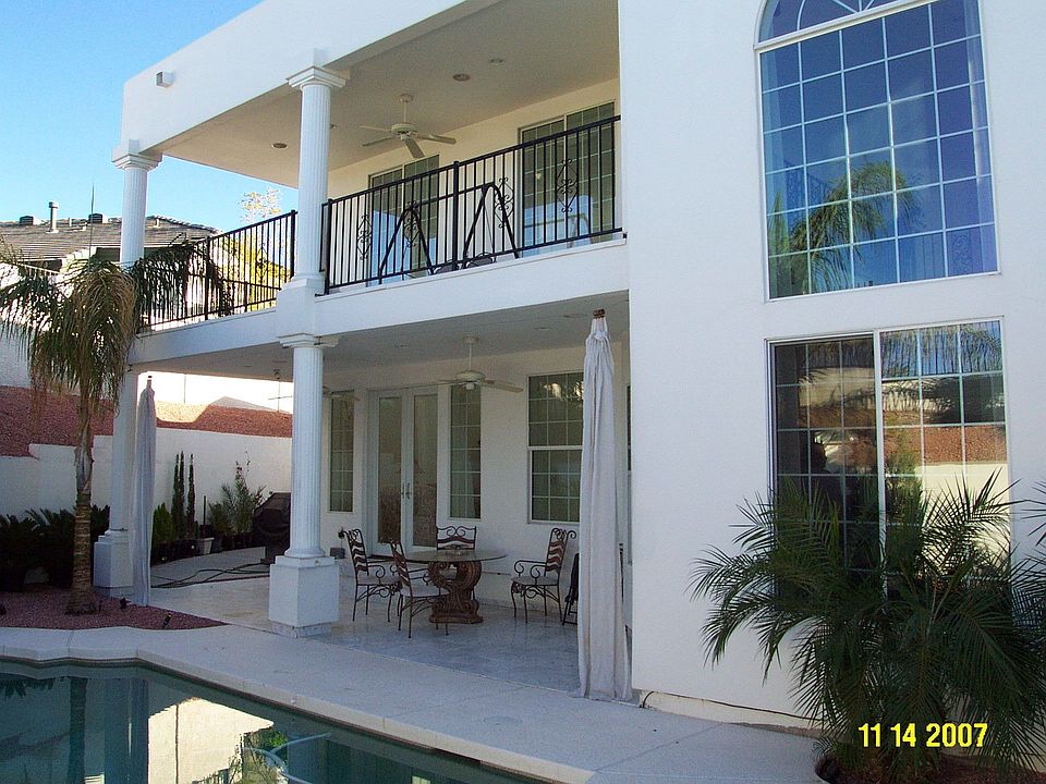 2nd image of 1336 E Villa Theresa Dr
