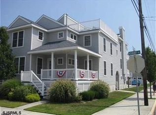 1563 Asbury Ave, Ocean City, NJ 08226