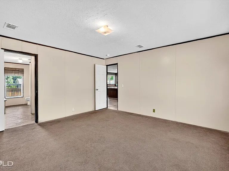 2153 Highway 2 — Photo 29