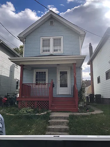 711 Delmar Pl Photo 1