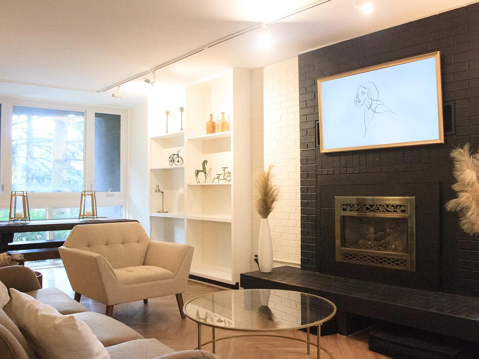 2 bed, 2.5 bath, 1697 sqft, $3,800 — Photo 2