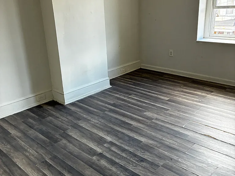 510 W Lafayette St — Photo 10