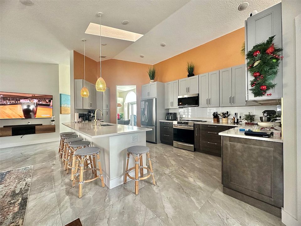 1st image of 12401 Summer Springs Drive