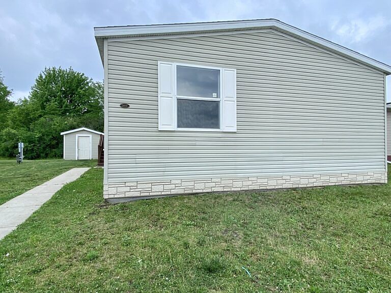 1st image of 58681 Brookside Dr #15