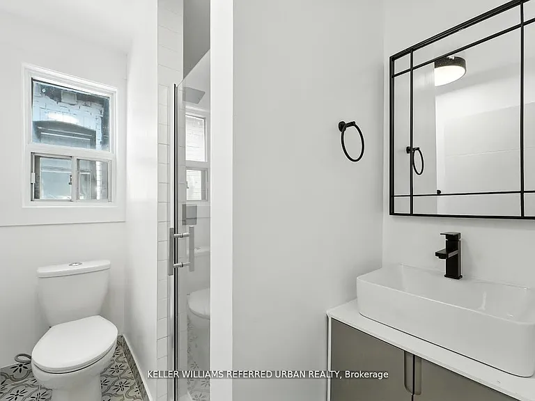 1182 Ossington Ave #UPPER — Photo 18