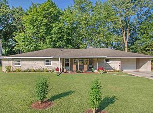 26836 Springbrook Ln, Elkhart, IN 46514