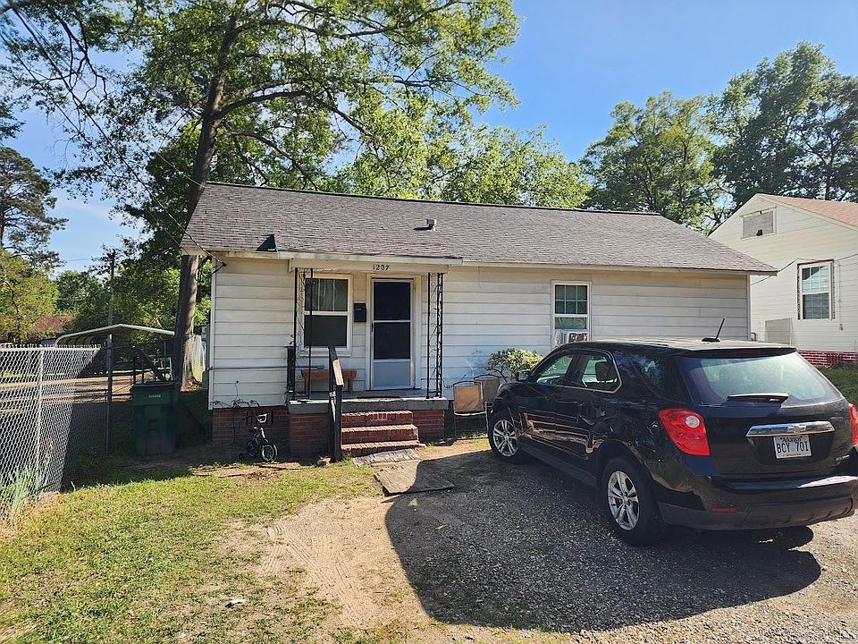 1st image of 1207 Robinson St