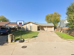 (Undisclosed Address), Grand Prairie, TX 75052