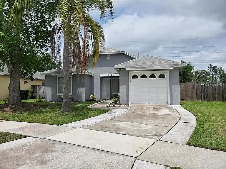 3206 Ginger Cir — Photo 1