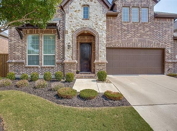 3rd image of 5508 Pinewood Dr