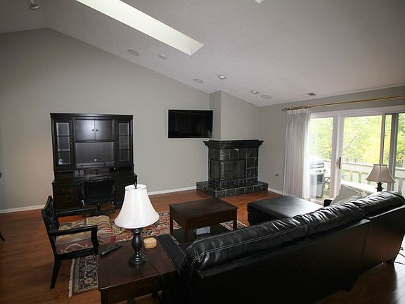 2nd image of 13479 S Westview Dr