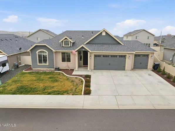 104 Bravo St, Moxee, WA 98936