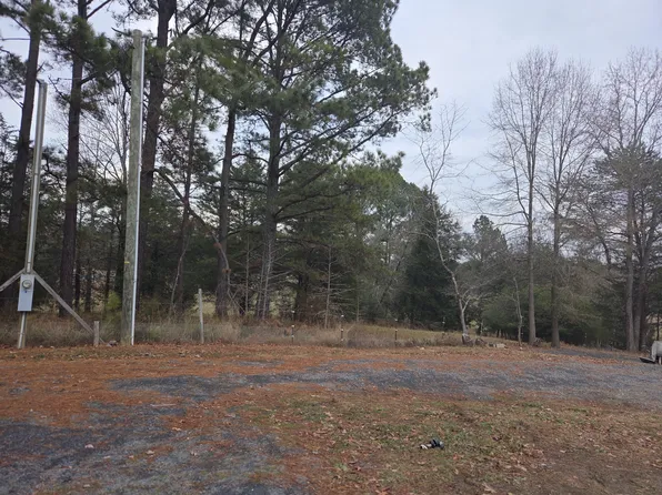 997 Pleasant Ridge Church Rd, Ramseur, NC 27316