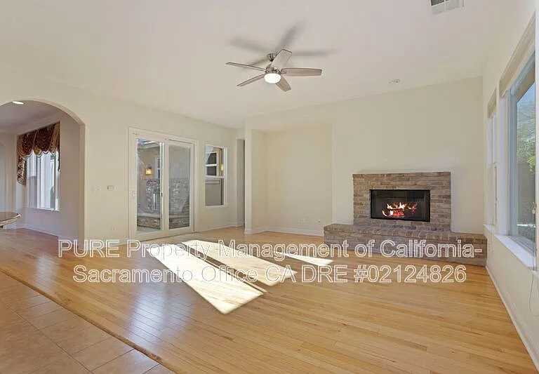 1143 Bevinger Dr — Photo 9
