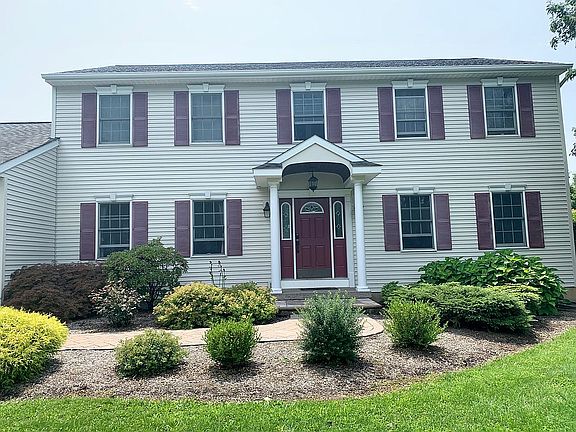 2nd image of 10 Silver Springs Dr