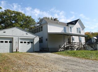 31 Gilead St, Adams, MA 01220