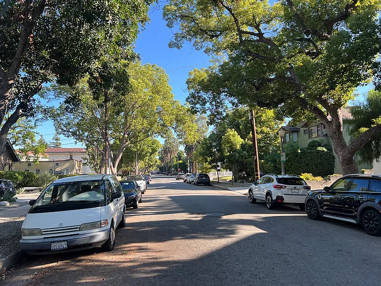 222 S Catalina Ave #9 — Photo 15