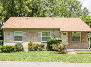 101 Ridgecrest Dr #A, Hendersonville, TN 37075