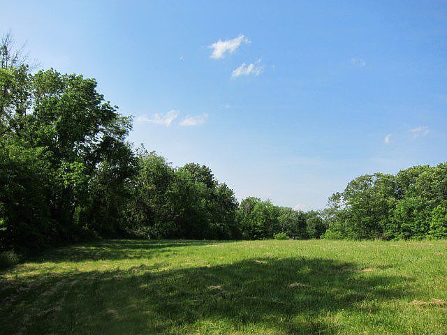 1st image of 100 Reserve Dr