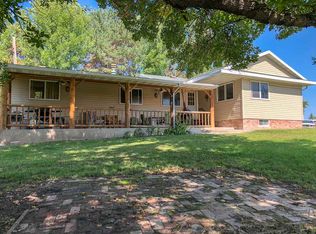 70782 Hunter Dr, Republican City, NE 68971