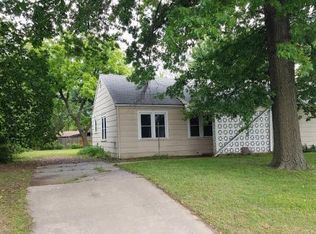 520 S James Ave, Maize, KS 67101