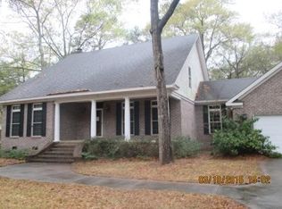 15 Baylor Dr, Richmond Hill, GA 31324