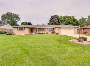 340 Cherry Hill Dr, Racine, WI 53406