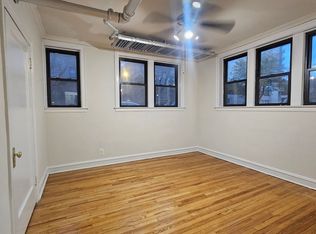 3919-27 N Pine Grove Ave #3919, Chicago, IL 60613